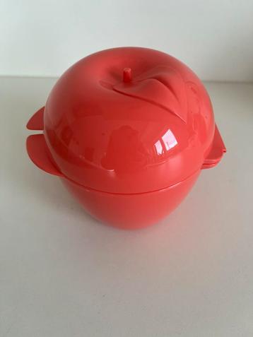 Nieuw! Appeldoosje van Tupperware beschikbaar voor biedingen