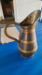 Grande cruche en cuivre et laiton, Enlèvement, Cuivre