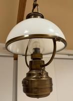 Vintage koperen hanglamp met melkglas, Huis en Inrichting, Ophalen, Zo goed als nieuw, Glas, 50 tot 75 cm