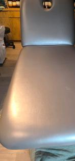 Elektrische massagetafel, Sport en Fitness, Massageproducten, Ophalen, Zo goed als nieuw, Massagetafel