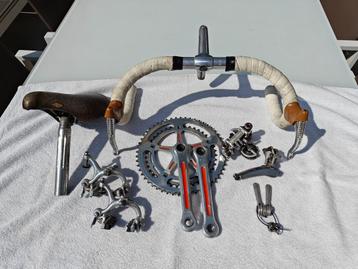 Campagnolo Record groepset - Pinarello stuurpen beschikbaar voor biedingen