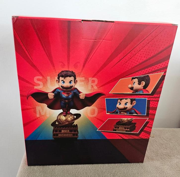 Mario Superman ODD Studio, Collections, Statues & Figurines, Neuf, Enlèvement ou Envoi