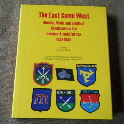 The East Came West (Edited by Antonio J. Munoz), Livres, Guerre & Militaire, Utilisé, Deuxième Guerre mondiale, Enlèvement ou Envoi