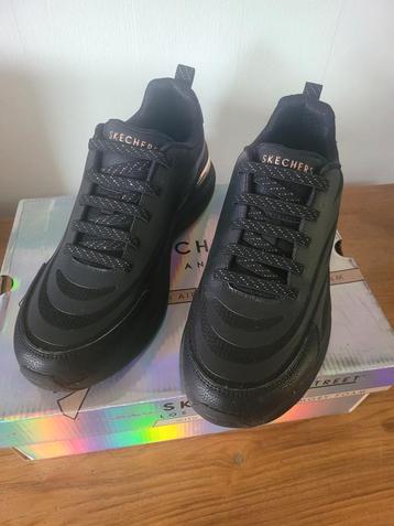 Stechers sneakers voor dames beschikbaar voor biedingen