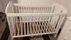Wit babybedje met matras, Kinderen en Baby's, Babywiegjes en Ledikanten, Ophalen, Zo goed als nieuw, Ledikant