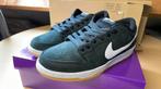 Nike SB Dunk Low Pro - Zwart/Wit - Maat 44 - Nieuw, Overige kleuren, Nike, Nieuw, Ophalen of Verzenden