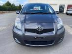 Toyota Yaris 1,3 VVTI benzine, Bedrijf, Handgeschakeld, 5 deurs, Zilver of Grijs