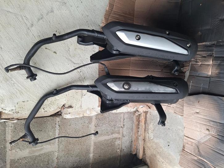 Diverse Uitlaat 50cc scooter euro 4en5 sym pgo neco kymco, Fietsen en Brommers, Brommeronderdelen | Algemeen, Zo goed als nieuw