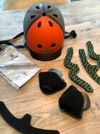 Casque de vélo petit Nutcase, Vélos & Vélomoteurs, Accessoires vélo | Casques de vélo, Comme neuf, Enlèvement