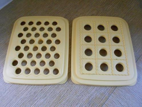 Tupperware 2 raviolivormen en andere. E, Huis en Inrichting, Keuken | Tupperware, Ophalen of Verzenden