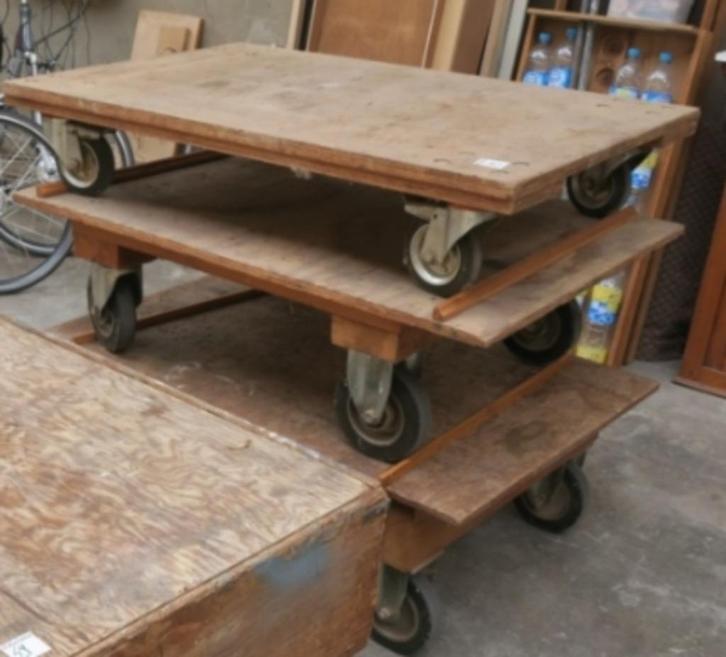 2 Chariots à roulettes charge 1 tonne . Bois, Doe-het-zelf en Bouw, Transportwagens, Gebruikt, Transportkar, Ophalen