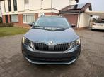 Skoda Octavia break 1.6 TDI ,navi,zetelverwarming,cruise c, Autos, Skoda, Argent ou Gris, Achat, Euro 6, Entreprise
