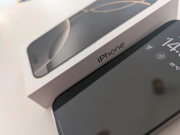 Iphone 16 Pro / NIEUWSTAAT! incl magesafe beschikbaar voor biedingen