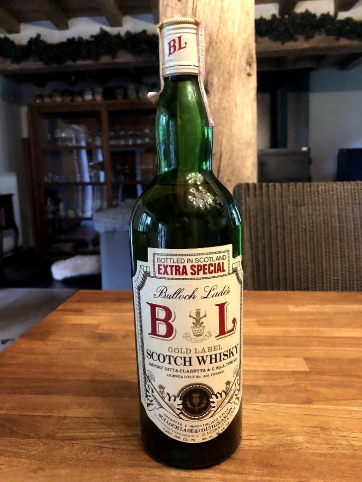 whisky Bulloch Lade's Gold Label, Verzamelen, Wijnen, Vol, Ophalen of Verzenden