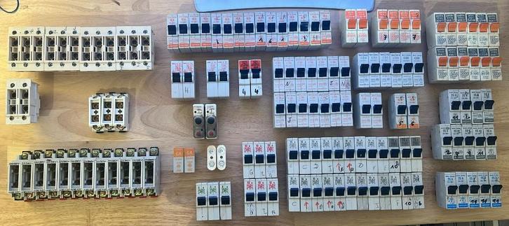 Set zekeringen (mini-jumpers), Doe-het-zelf en Bouw, Bouwverlichting, Gebruikt, Overige typen, Ophalen