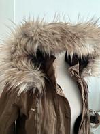 Kaki parka van EDC by Esprit  • XS, Kleding | Dames, Jassen | Winter, Overige kleuren, Ophalen of Verzenden, Zo goed als nieuw