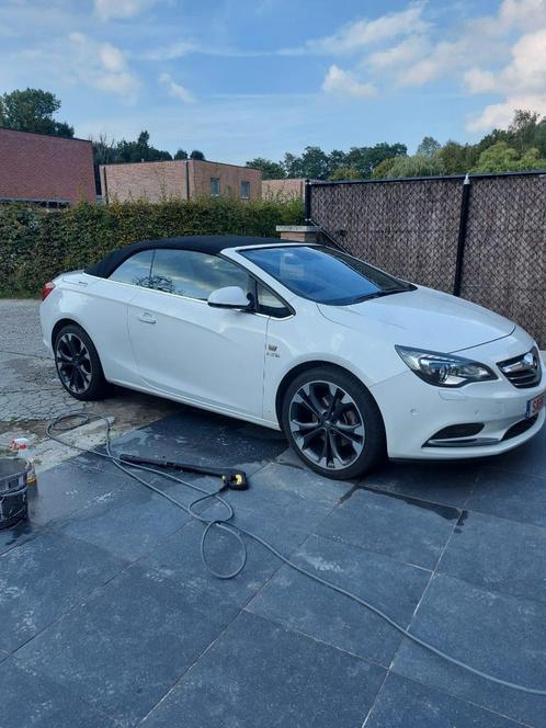 opel cascada biturbo, Auto's, Opel, Particulier, Cascada, Diesel, Cabriolet, 2 deurs, Handgeschakeld, Wit, Zwart, Leder, Ophalen