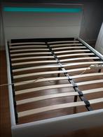 Led bed, Huis en Inrichting, Ophalen, Zo goed als nieuw, Wit, 200 cm