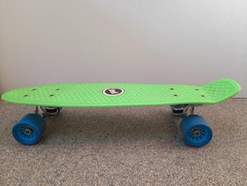 Skateboard voor kinderen beschikbaar voor biedingen