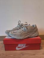 Sneakers Fila grijs maat 44, Neuf, Enlèvement ou Envoi, Autres couleurs, Fila