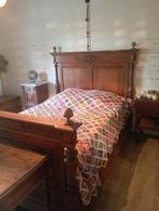 Antieke slaapkamer Bed- Commode- Kleerkast- Side table, Antiek en Kunst, Ophalen