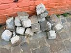 24 kasseistenen en 7 zakken zand, Tuin en Terras, Ophalen, Gebruikt