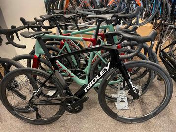 nieuwe ridley noah / maat m / ultegra di2/ carbon vision  beschikbaar voor biedingen
