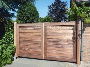 Deluxe tuinpoort Padouk + automatisatie incl poortpalen beschikbaar voor biedingen