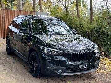 BMW X1 25e Full Led-M-Stuur-Pano-Prof-Head Up-Leer-Cam19" beschikbaar voor biedingen