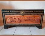 Chinese koffer kist hout houtsnijwerk wedding chest, Huis en Inrichting, Woonaccessoires | Kisten, Ophalen