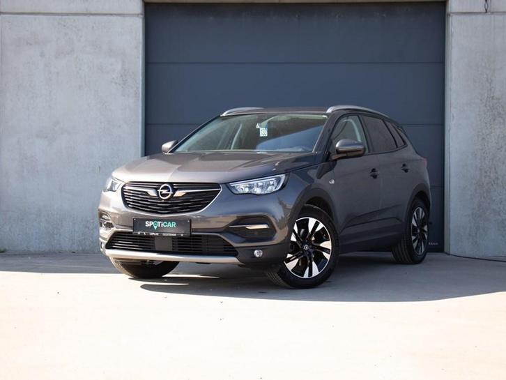 Opel Grandland X 1.2 AT8 130PK|CAMERA|NAVI|CARPLAY, Auto's, Opel, Grandland X, Airconditioning, Bluetooth, Centrale vergrendeling