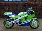 Kawasaki ZXR 750, Motos, Motos | Kawasaki, Naked bike, 4 cylindres, Plus de 35 kW, 750 cm³