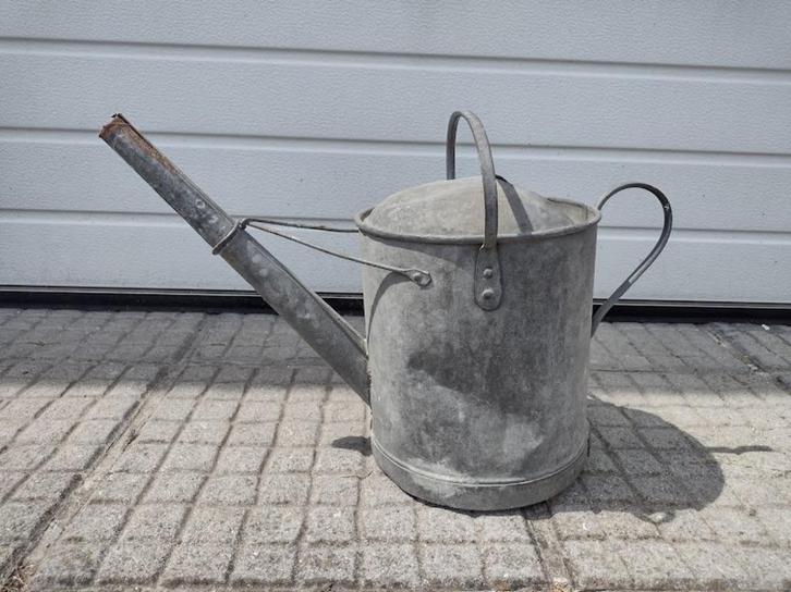 Oude zinken gieter, Tuin en Terras, Gieters, Gebruikt, IJzer, Ophalen of Verzenden