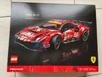 LEGO® Technic Ferrari 488 GTE “AF Corse #51”  2021, Neuf