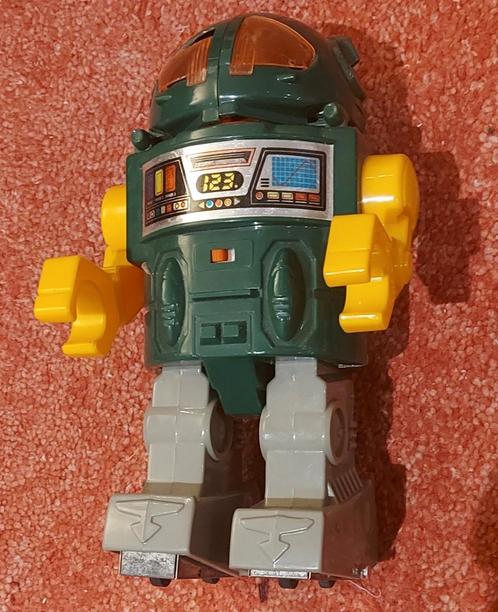 Vintage Robot des années 80, Enfants & Bébés, Jouets | Figurines, Utilisé, Enlèvement ou Envoi