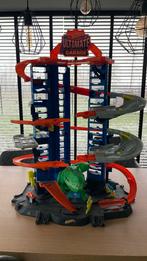 Hot Wheels City Robot T-Rex Ultieme Garage met Racebaan, Kinderen en Baby's, Speelgoed |Speelgoedvoertuigen, Ophalen