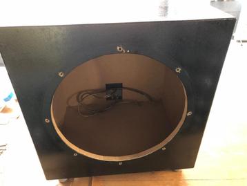 subwoofer bx GRATIS AF TE HALEN voor 15 inch woofer  beschikbaar voor biedingen