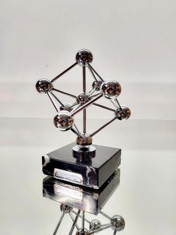 Atomium expo 1958 brussel  beschikbaar voor biedingen