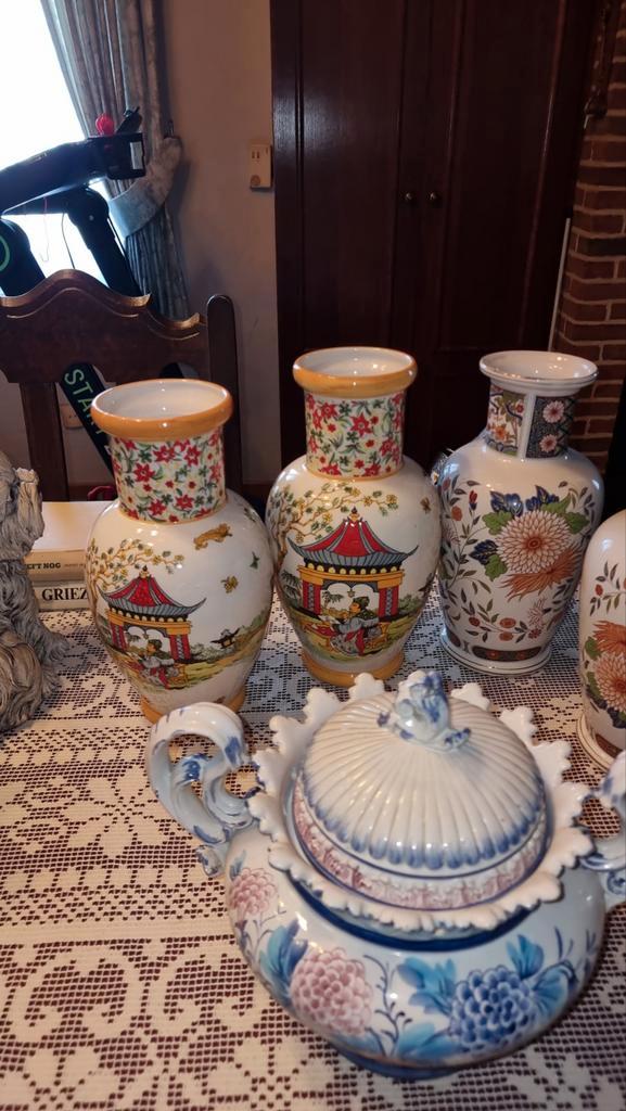 Lot Chinese vazen alles 1 koop, Antiek en Kunst, Antiek | Vazen, Ophalen