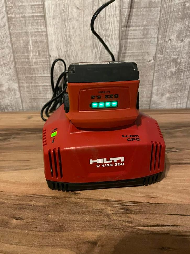 Perceuse sans fil Hilti avec chargeur et 2 batteries, Bricolage & Construction, Outillage | Outillage à main, Utilisé, Enlèvement ou Envoi