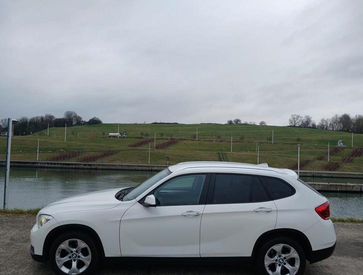 BMW X1 S DRIVE  *** PARFAIT ÉTAT  ***, Autos, BMW, Particulier, X1, ABS, Phares directionnels, Airbags, Air conditionné, Alarme