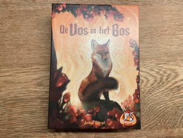 De vos in het bos beschikbaar voor biedingen