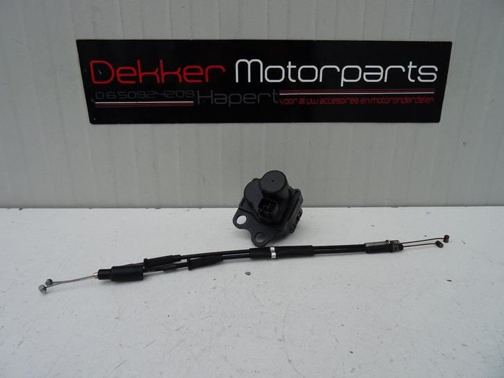 Servomotor + Kabels / Exup klep Yamaha YZF R1 2002-2003 RN09, Motoren, Onderdelen | Yamaha, Gebruikt, Ophalen of Verzenden