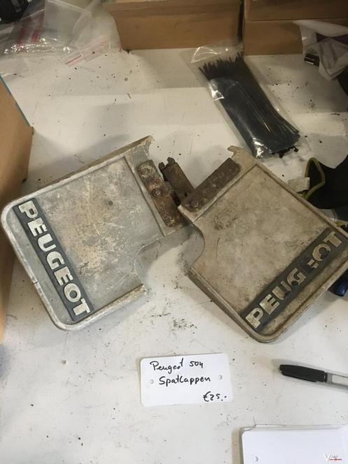 Peugeot 504 Spatlap Links en Rechts, Auto-onderdelen, Carrosserie, Spatbord, Gebruikt, Ophalen of Verzenden