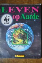 PANINI LEEG ALBUM + ALLE 360 STICKERS WWF LEVEN OP AARDE, Comme neuf, Plusieurs autocollants, Enlèvement ou Envoi