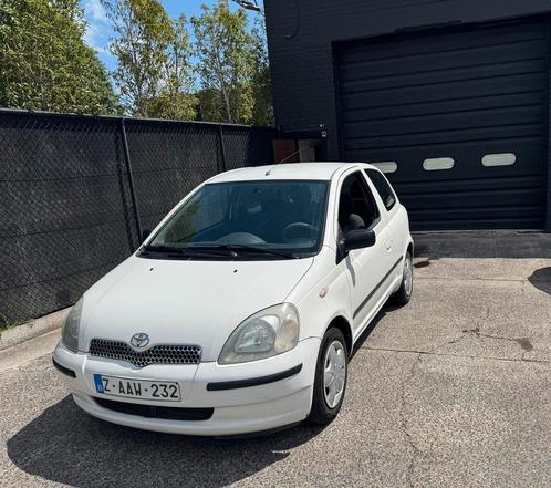 Toyota Yaris 1.3 VVT AUTOMAAT BENZINE, Auto's, Toyota, Bedrijf, Te koop, Yaris, Radio, Benzine, Automaat, Ophalen