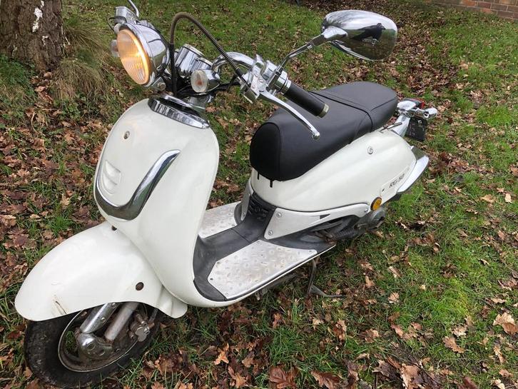 Turbho RG50 Retro scooter 2013, Fietsen en Brommers, Scooters | Overige merken, Gebruikt, Klasse A (25 km/u), Benzine, Ophalen