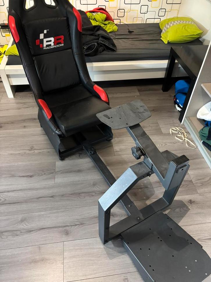 Raceroom raceset, Games en Spelcomputers, Games | Pc, Zo goed als nieuw, Racen en Vliegen, Ophalen