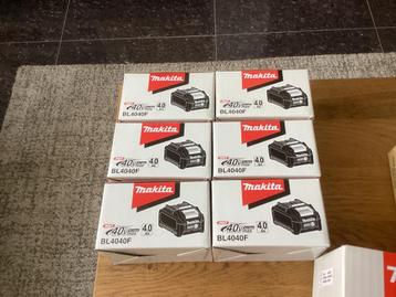 Nieuwe originele Makita accu´s 4x BL4040F 125,00 euro per st, Enlèvement, Neuf