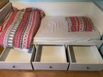 Houten bed(bank) met drie lades, 80 cm, Wit, Zo goed als nieuw, Hout